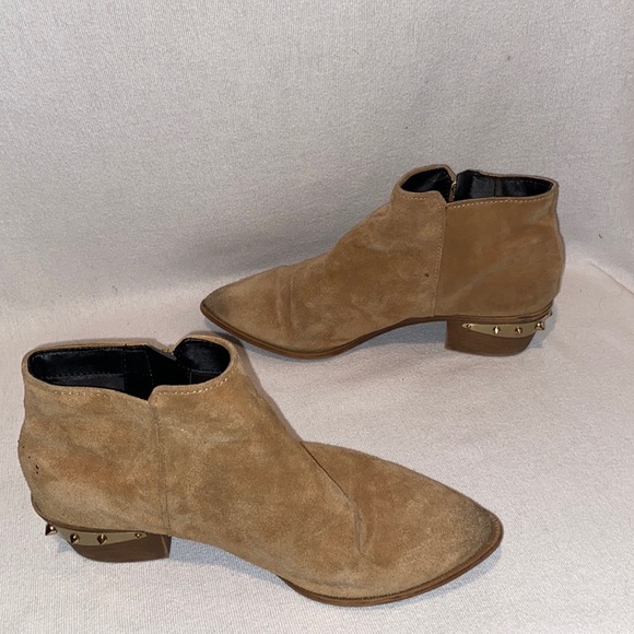 Circus by Sam Edelman Shoes - Circus By Sam Edelman Holt Tan Ankle Boot Size 9.5